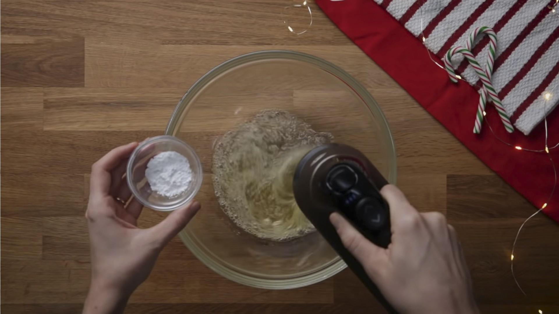 Rezept – Fassadenglasur für Lebkuchenhäuser – Schritt 2