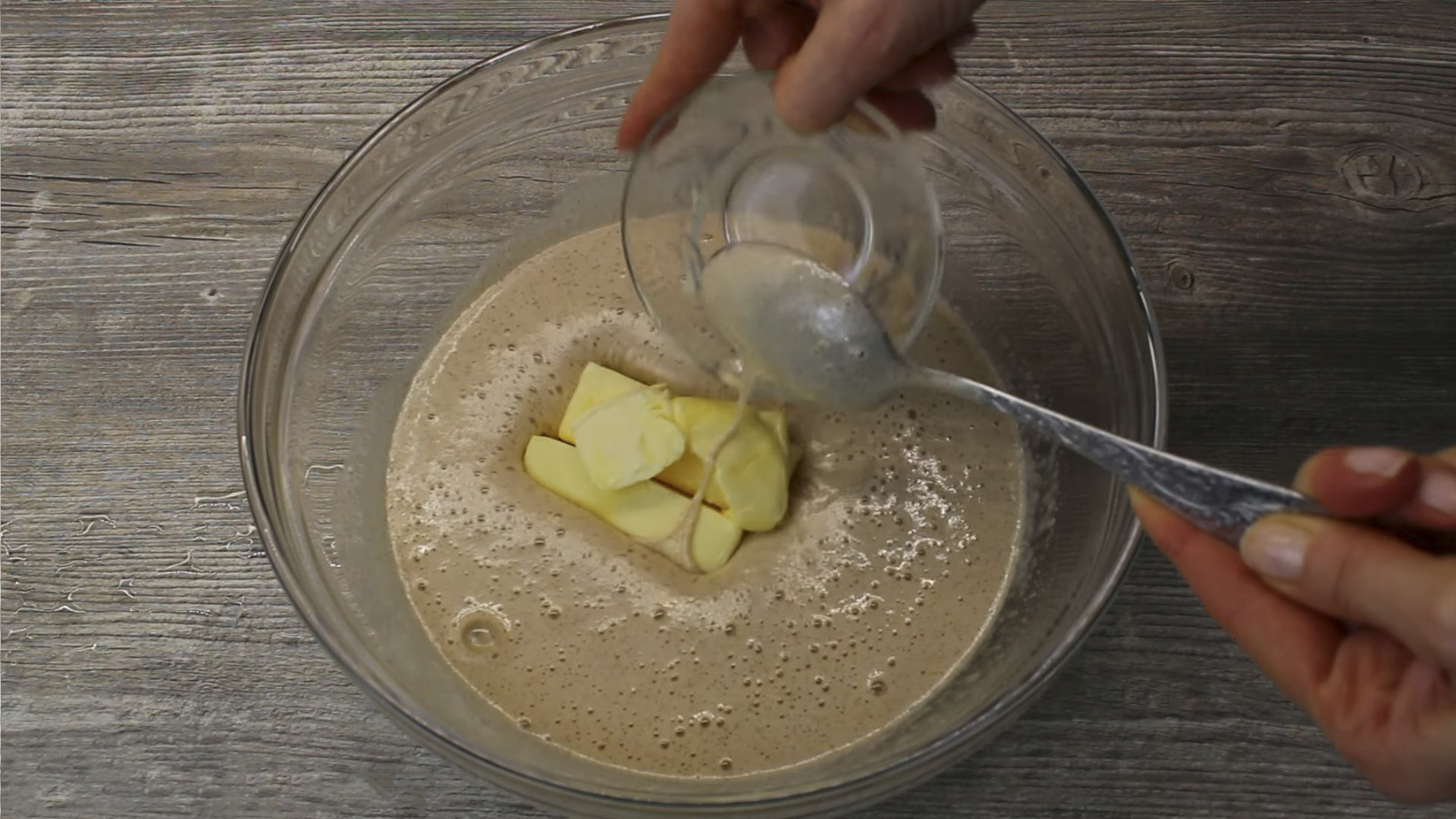 وصفة - كعكات الزنجبيل بالعسل والقرفة - الخطوة 5