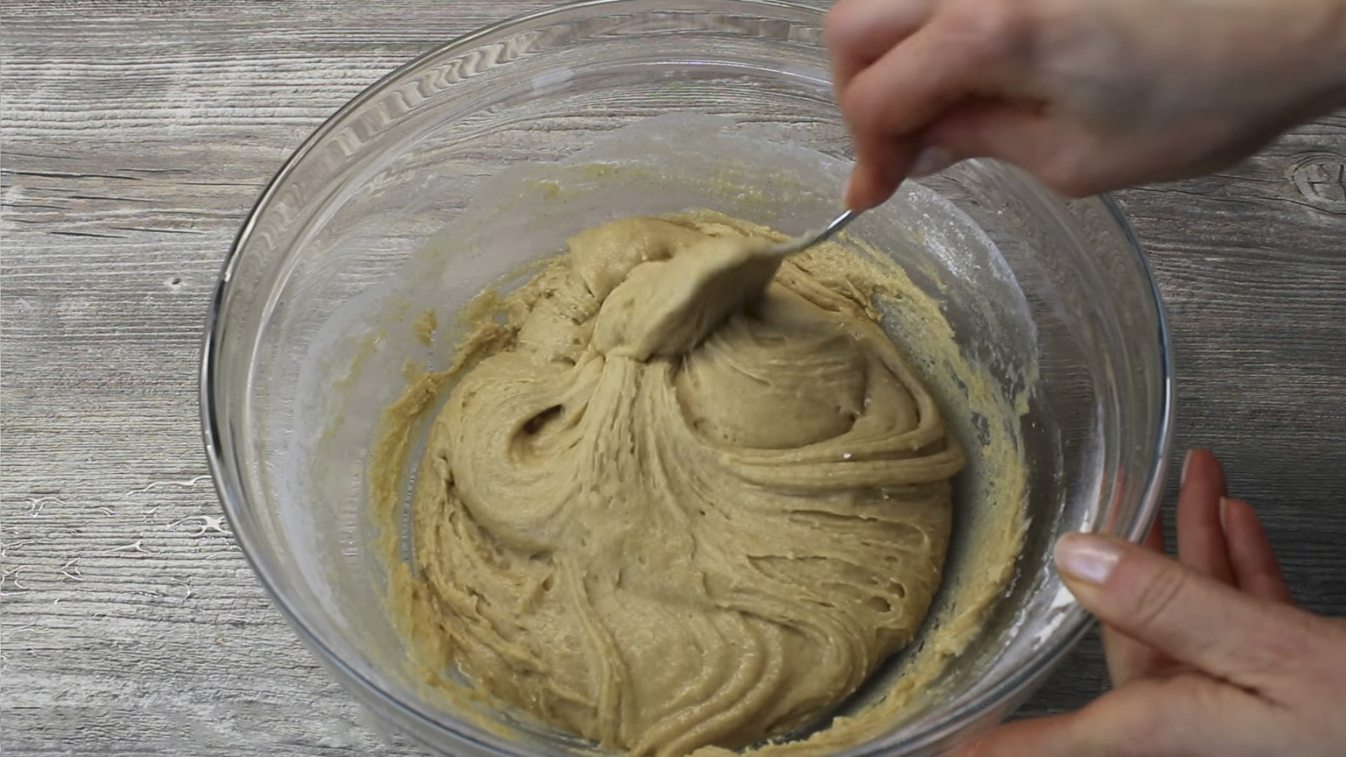 وصفة - كعكات الزنجبيل بالعسل والقرفة - الخطوة 7