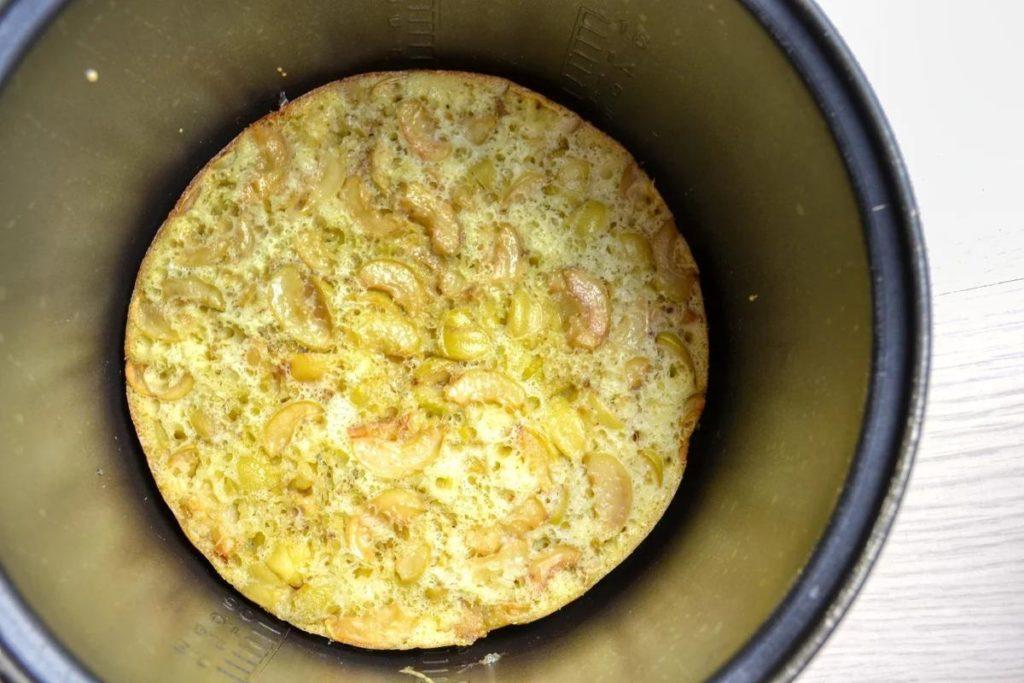 Wie man eine Charlotte Pie im Schongarer backt – Foto