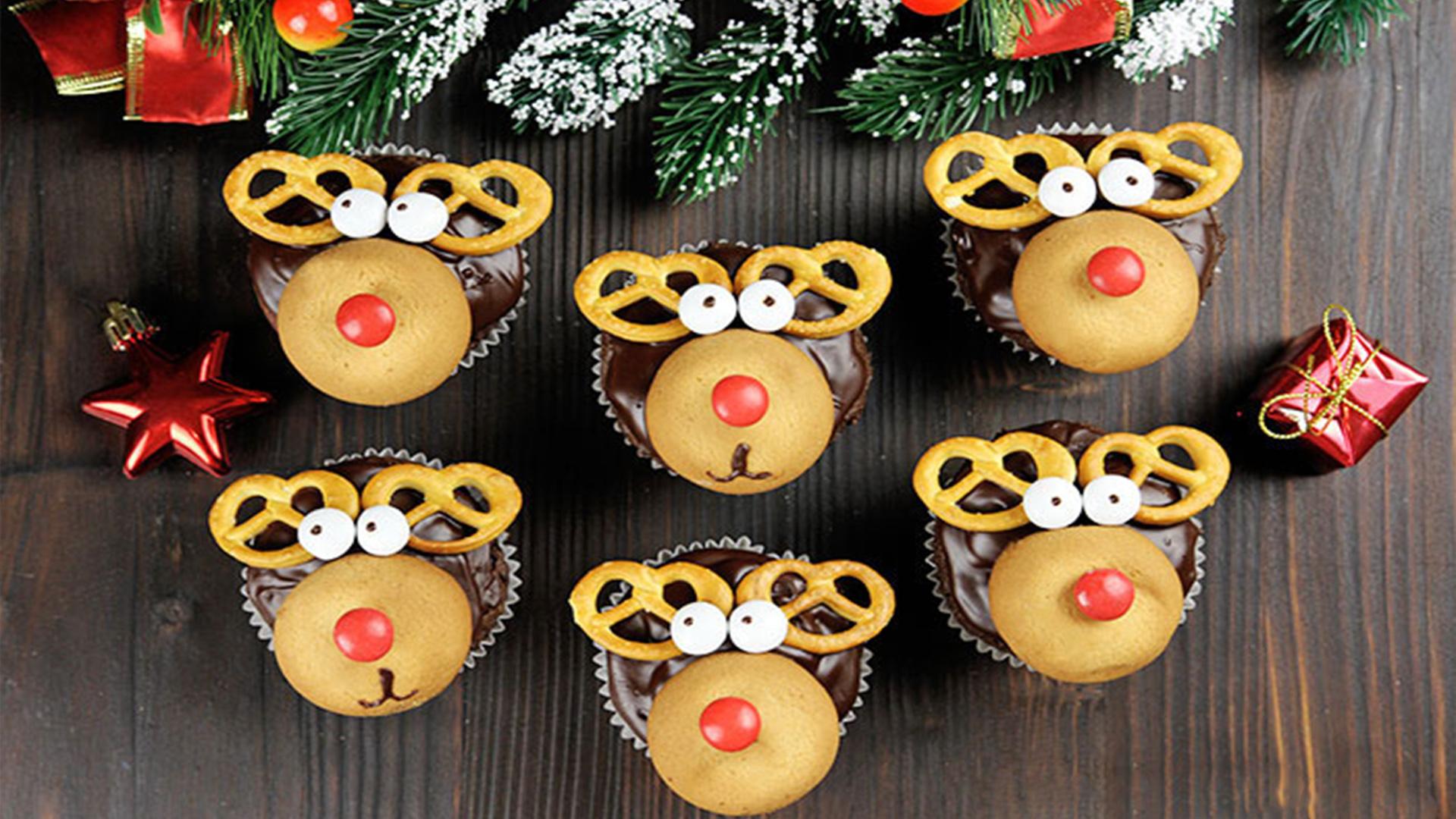 So dekorieren Sie Cupcakes für Silvester 2022 – Foto 9