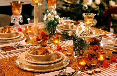 كيفية تزيين طاولة رأس السنة - صور