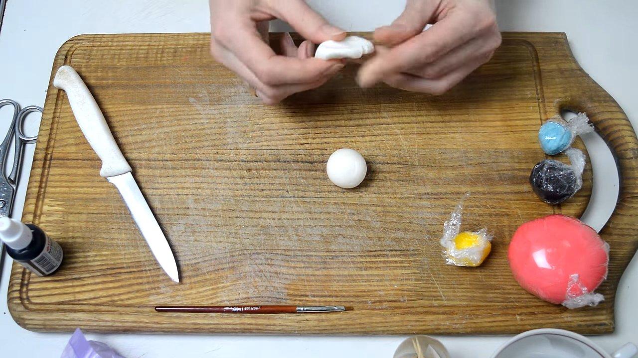 Recette - Bonhomme de neige en fondant pour la décoration de gâteaux de Noël - Étape 2