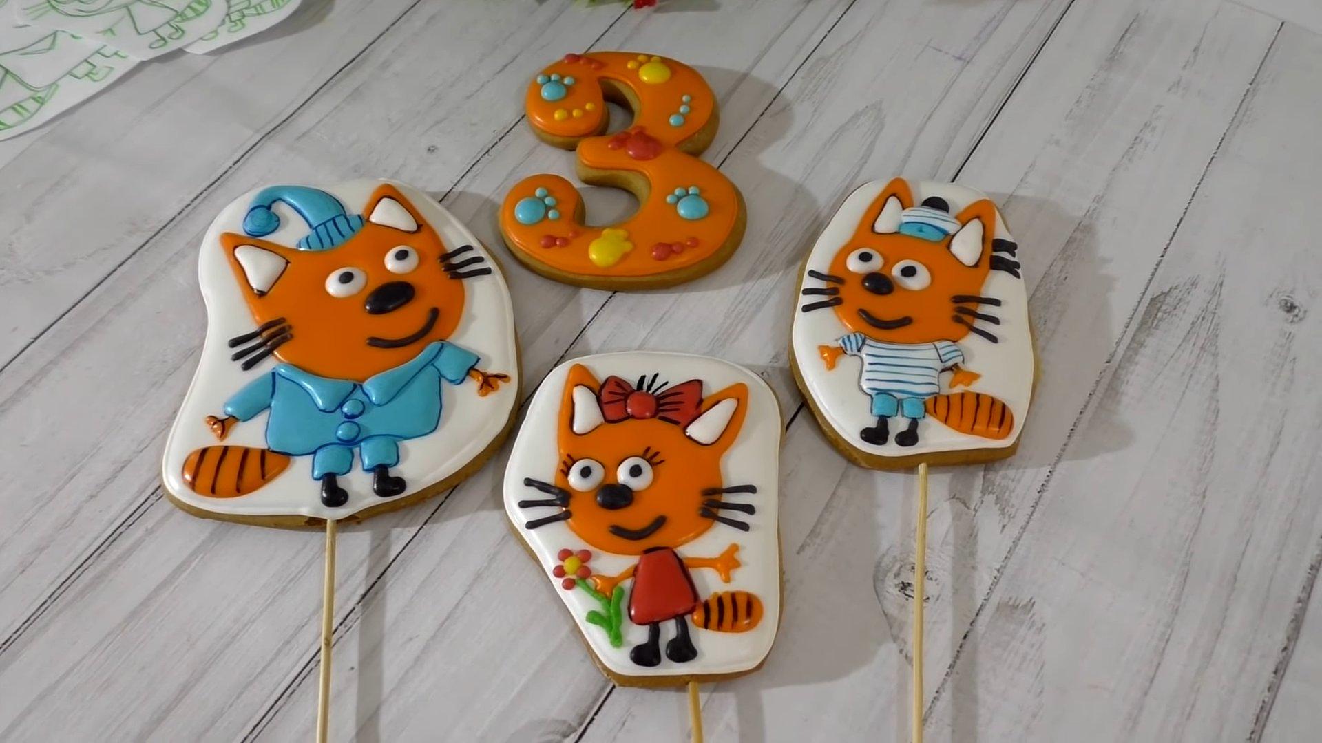 وصفة - طريقة عمل كعكات الزنجبيل على عصا لتزيين الكيك - الخطوة 6