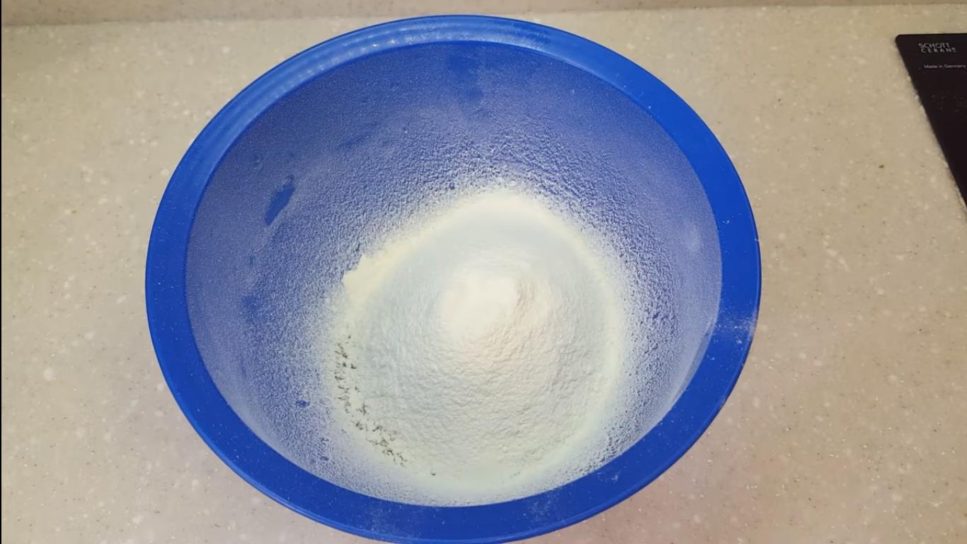 Recipe ng Carrot Cake na may Walnuts - Hakbang 2