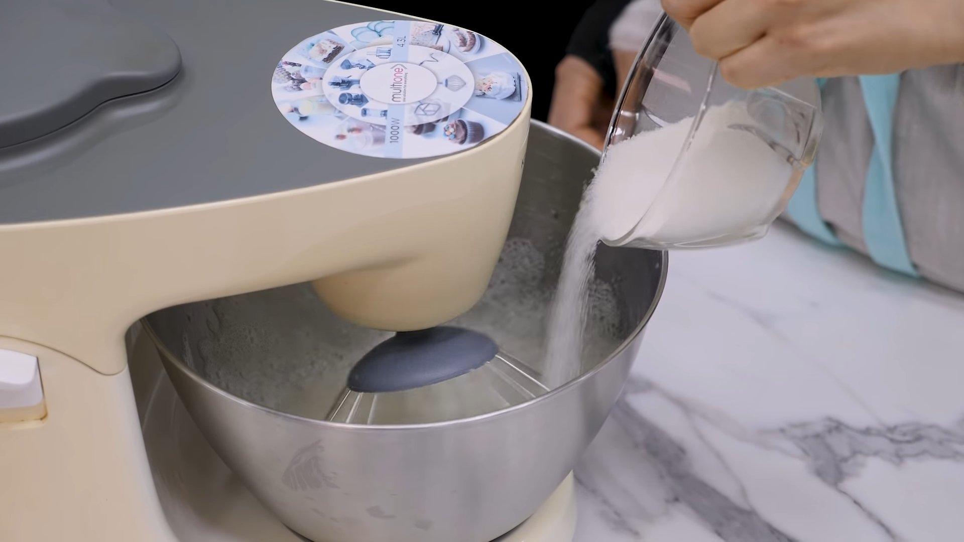 وصفة - كعكة إسفنجية يابانية خفيفة - الخطوة 3