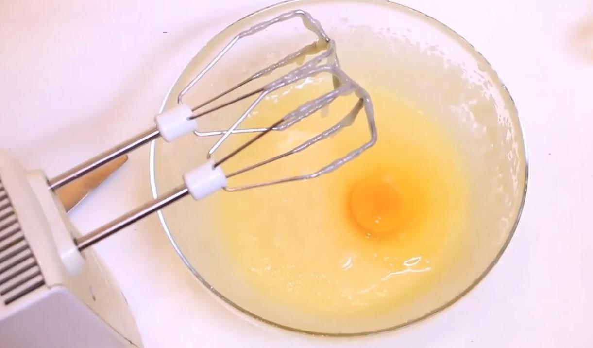 Resipi - Carrot Sponge Cake ni Renat Agzamov - Hakbang 2