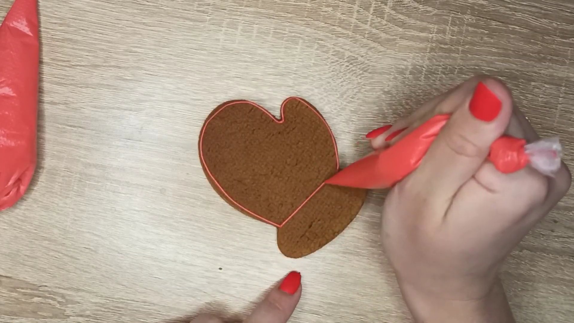 Rezept – Lebkuchenmännchen bemalen – Schritt 1