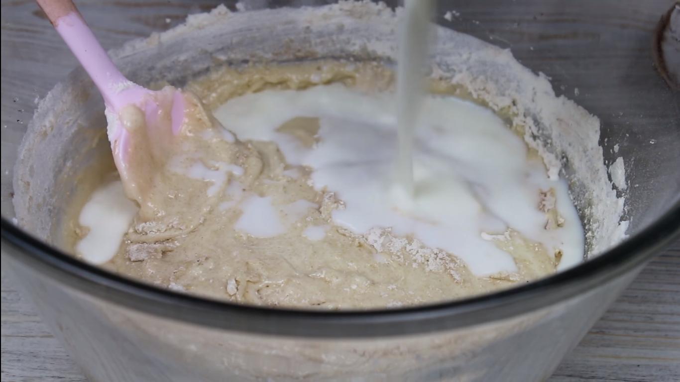 Recipe - No-Baking Powder Chocolate Sponge Cake para sa Snickers Cake - Hakbang 4