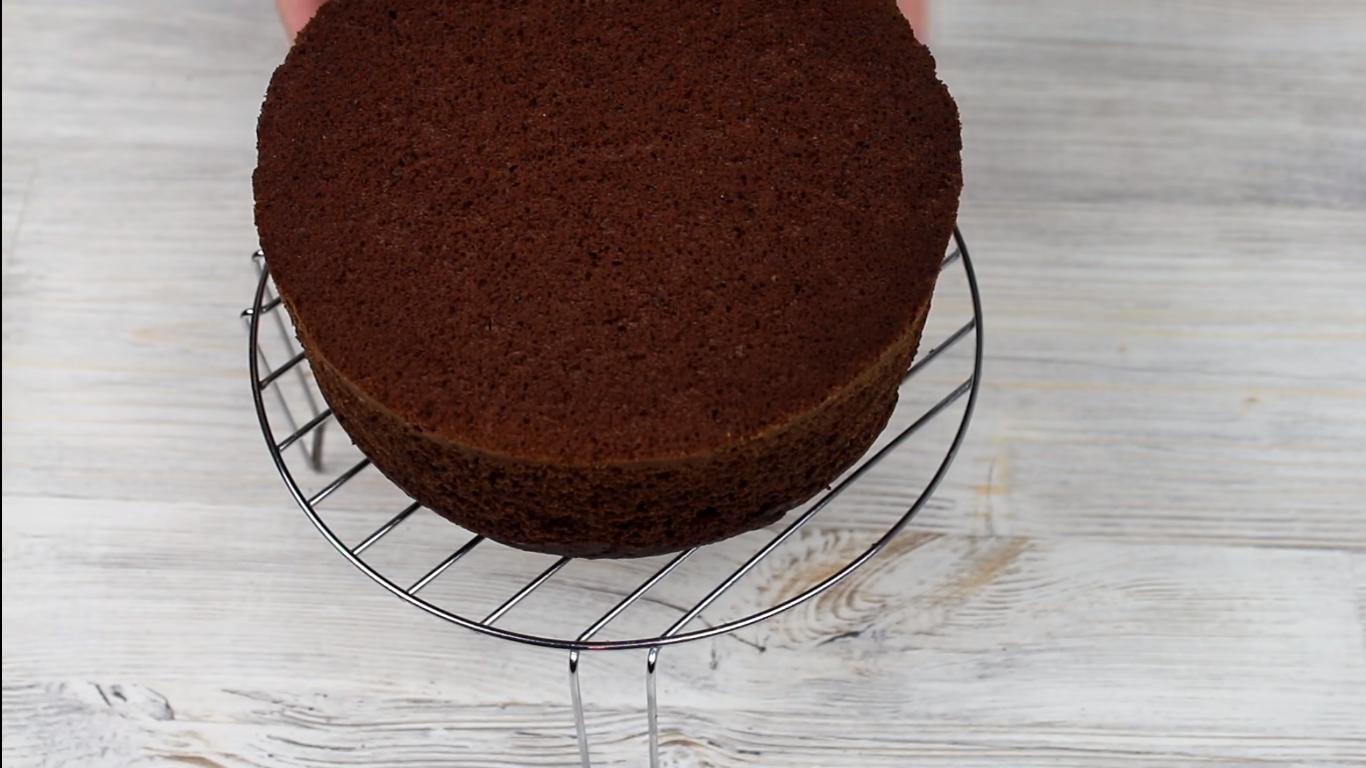 Recipe - No-Baking Powder Chocolate Sponge Cake para sa Snickers Cake - Hakbang 8