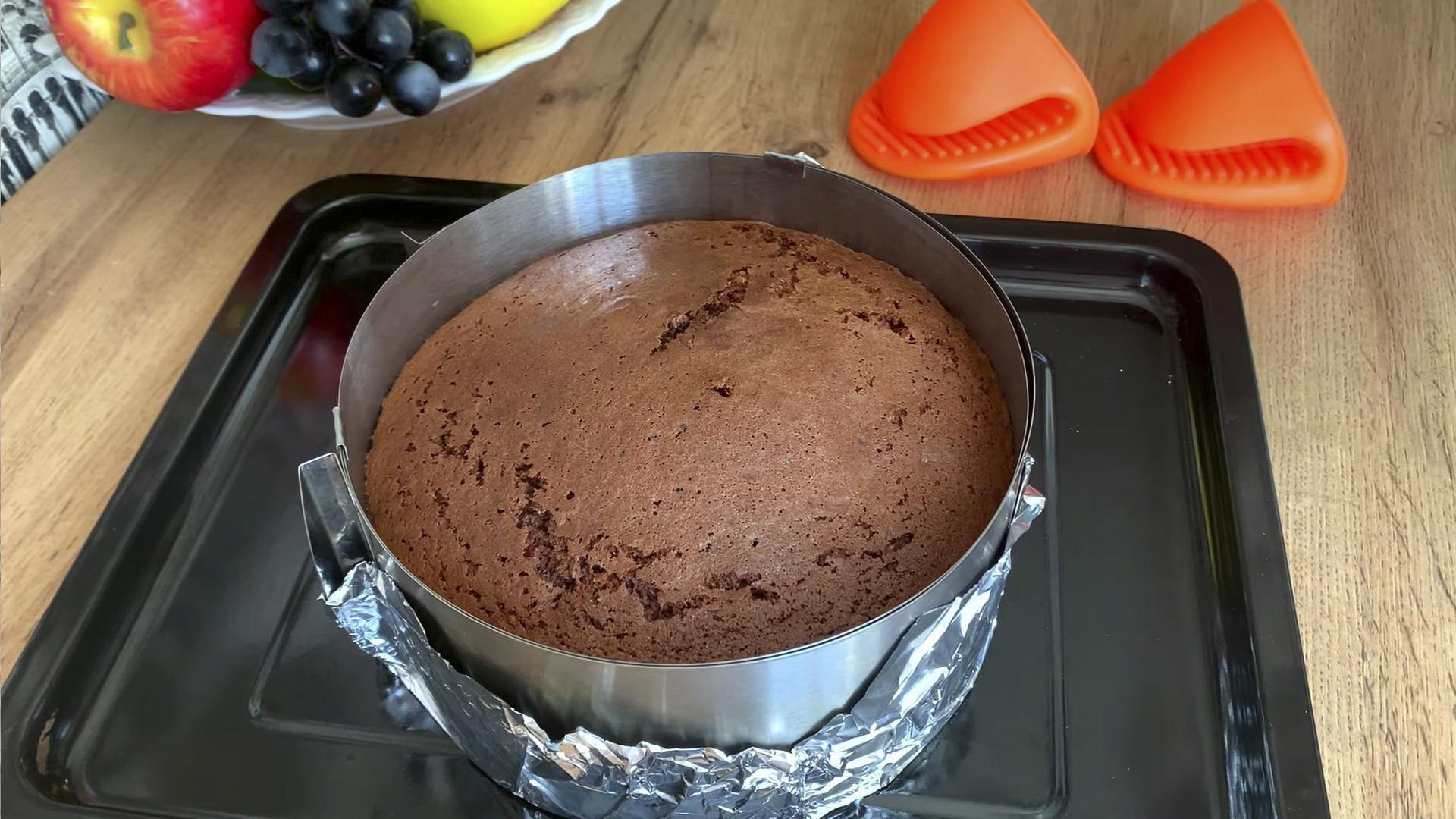 Opskrift - Chokolademælkssvampekage - Trin 8