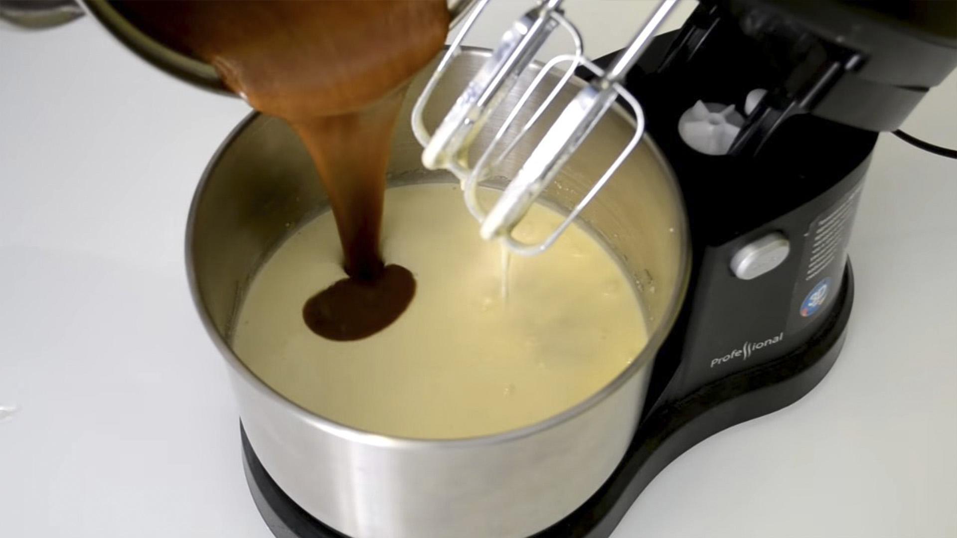 وصفة - كعكات الزنجبيل المصنوعة من عجينة الشو - الخطوة 6