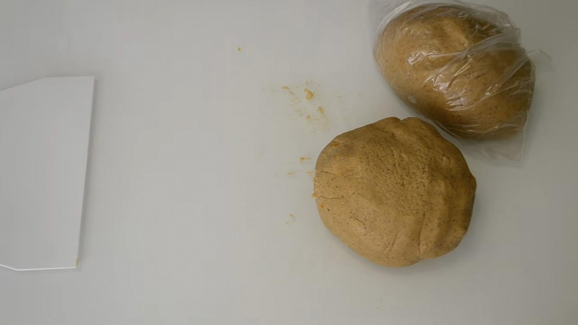 وصفة - كعكات الزنجبيل المصنوعة من عجينة الشو - الخطوة 8