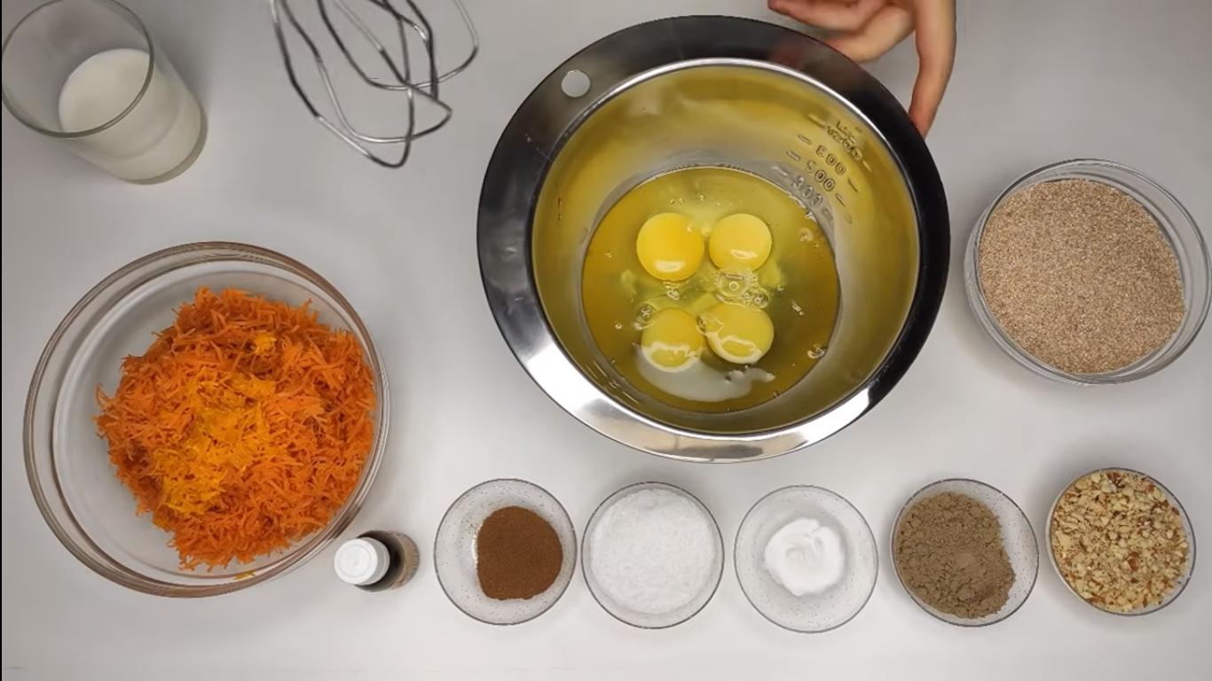 Recipe - Carrot Cake na Walang Mantikilya - Hakbang 2