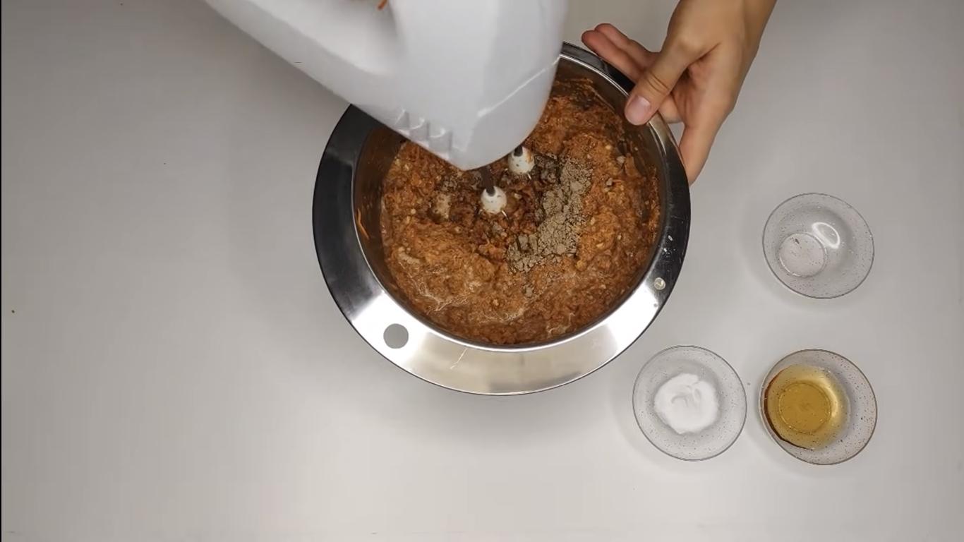 Recipe - Carrot Cake na Walang Mantikilya - Hakbang 8