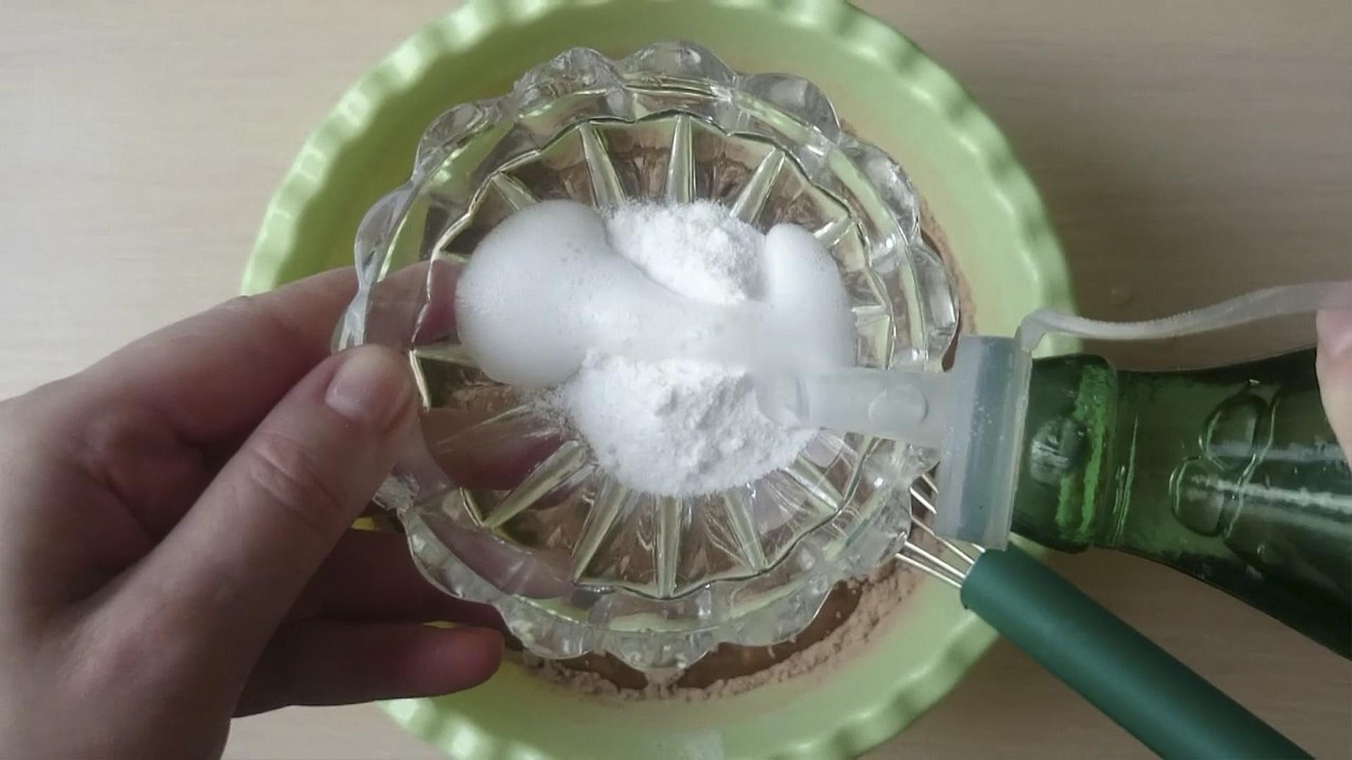 وصفة - كيكة إسفنجية بالماء المغلي وبدون بيض - الخطوة 5