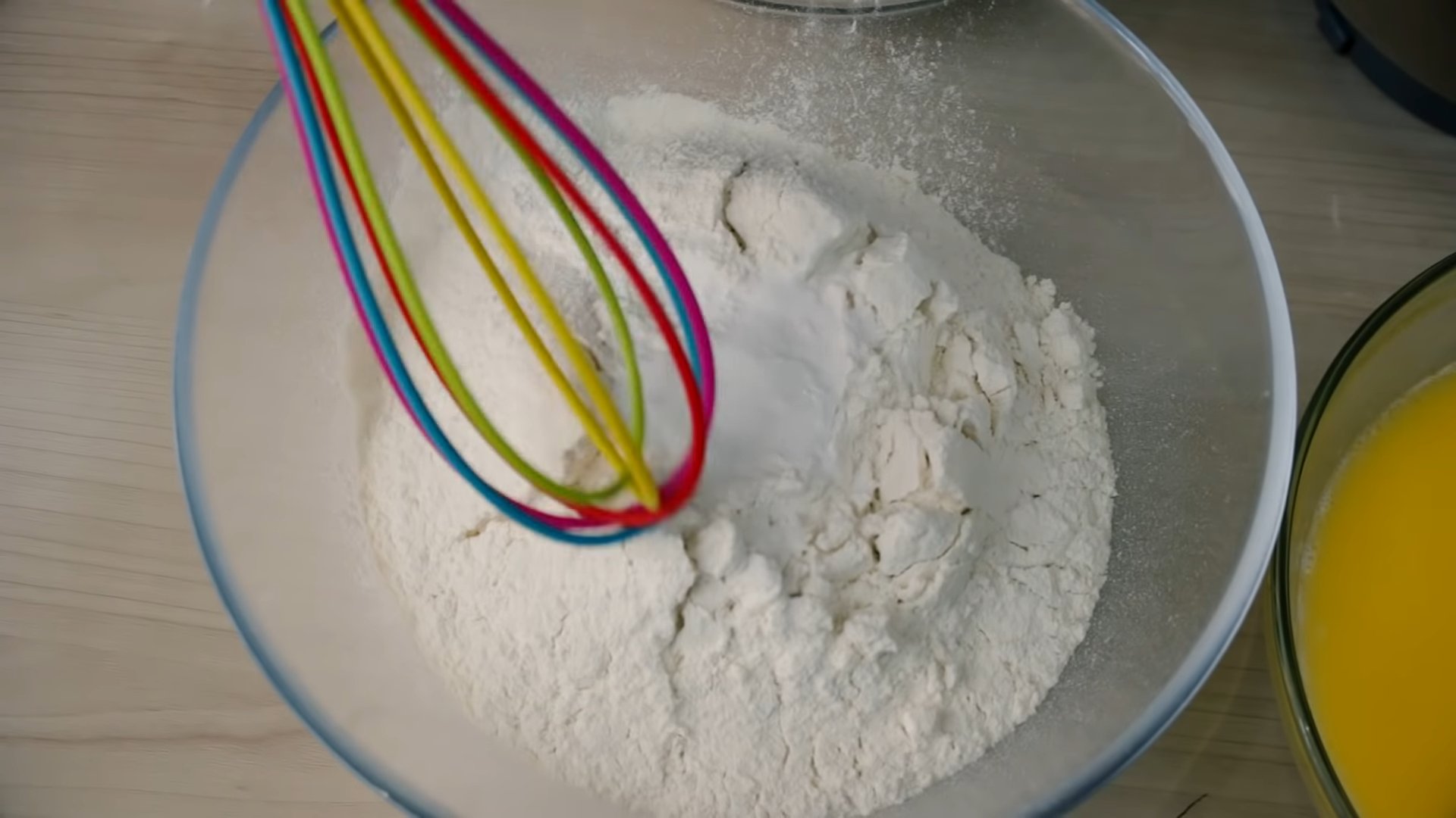 Opskrift - Tremælkssvampekage - Trin 2