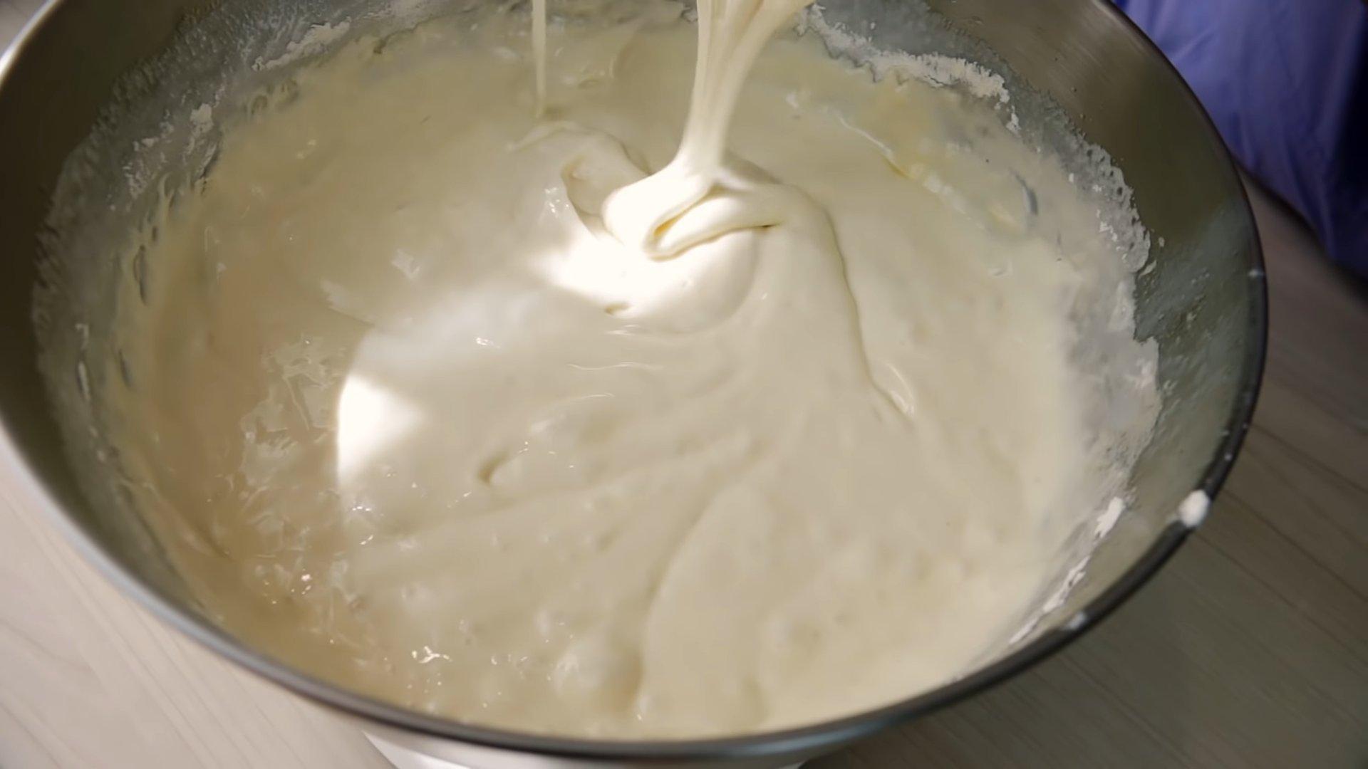 Opskrift - Tremælkssvampekage - Trin 5