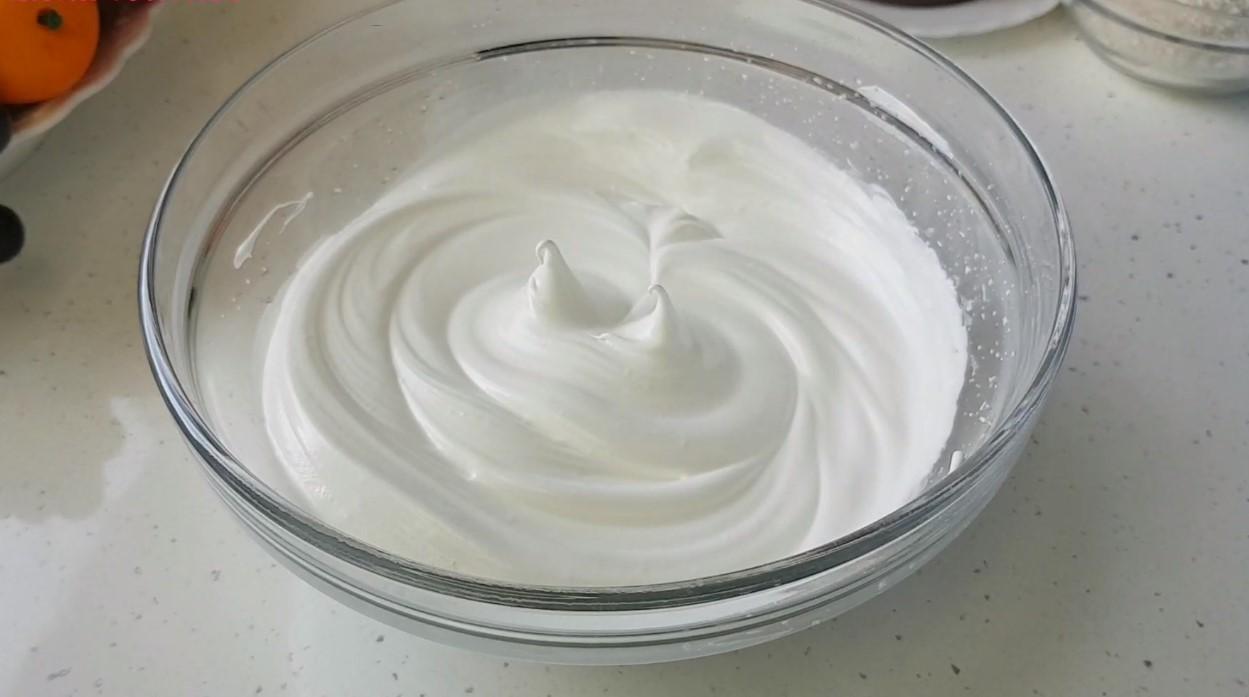 Resipi - Malambot na Puting Tsokolate na Espongha na Cake - Hakbang 2