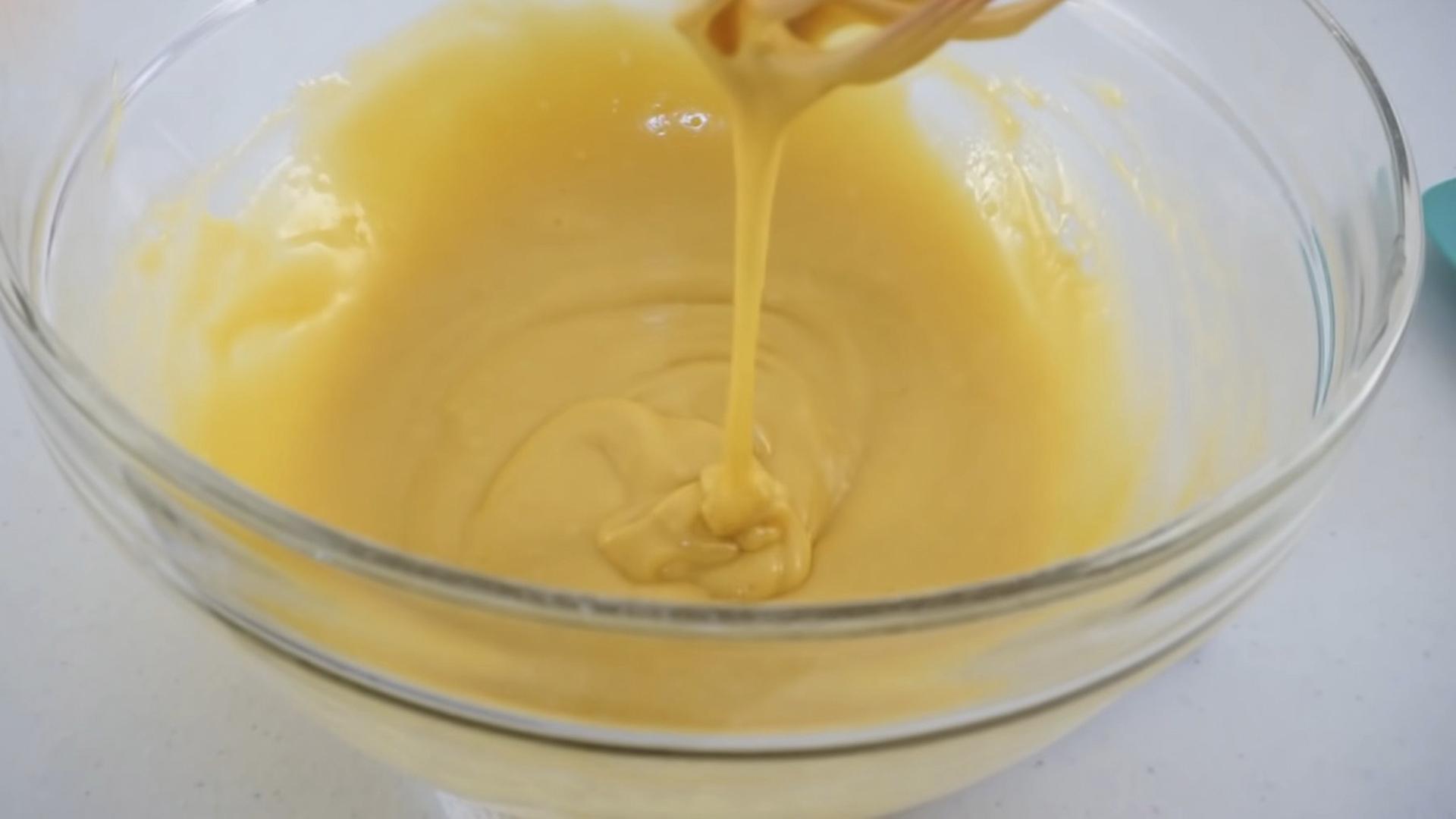 Opskrift - Kokosmælkssvampekage - Trin 5