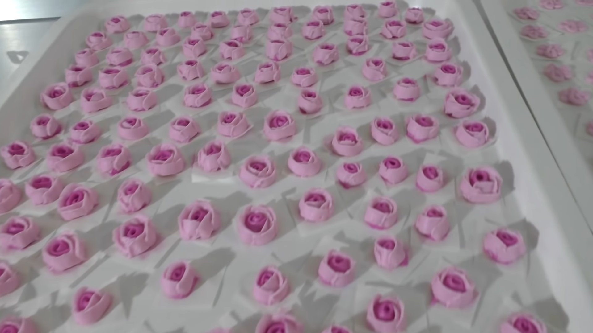 Ricetta - Fiori di glassa sul pan di zenzero - Fase 6