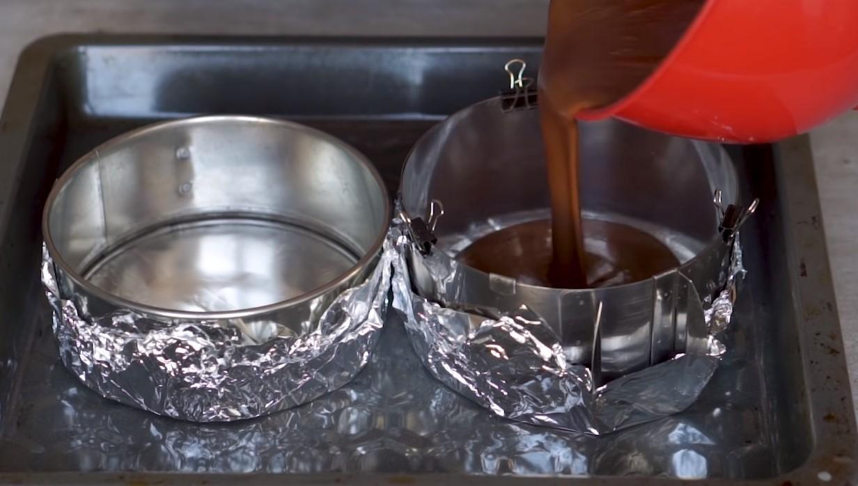 Recipe - Chocolate Sponge Cake na may Kumukulong Tubig - Hakbang 6