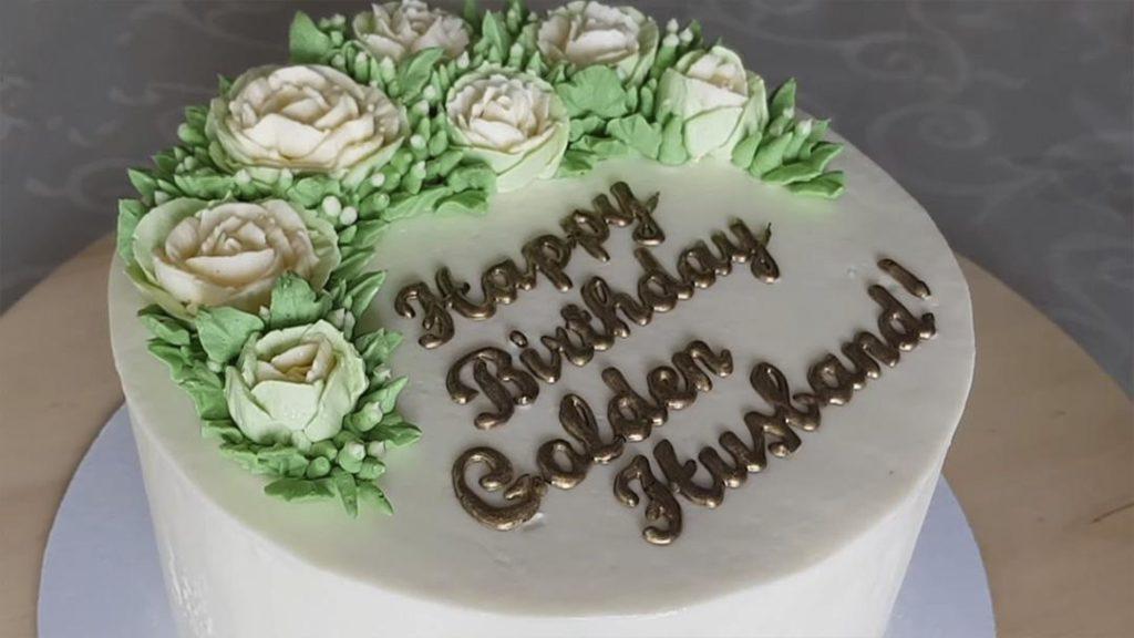 Com escriure en un pastís amb xocolata - foto