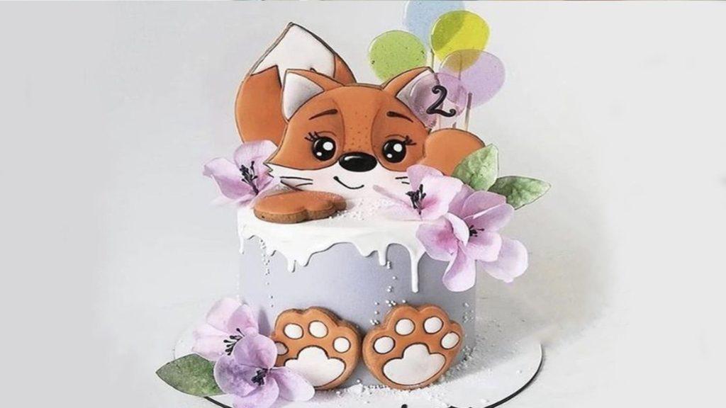 كيفية تزيين الكعكة ببسكويت الزنجبيل - مثال 9