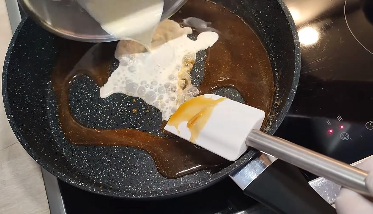 وصفة - حشوة كعكة الموز (بالكراميل) - الخطوة 6