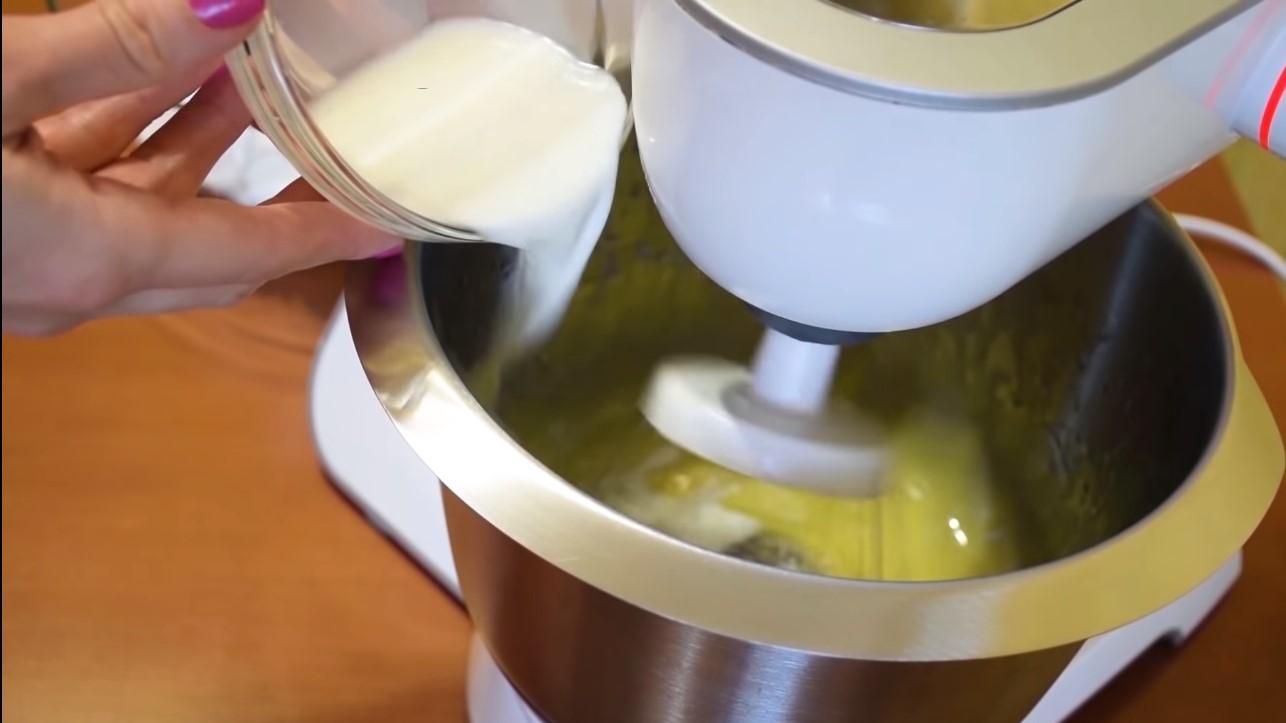 Opskrift på tynd rullekage - Trin 5