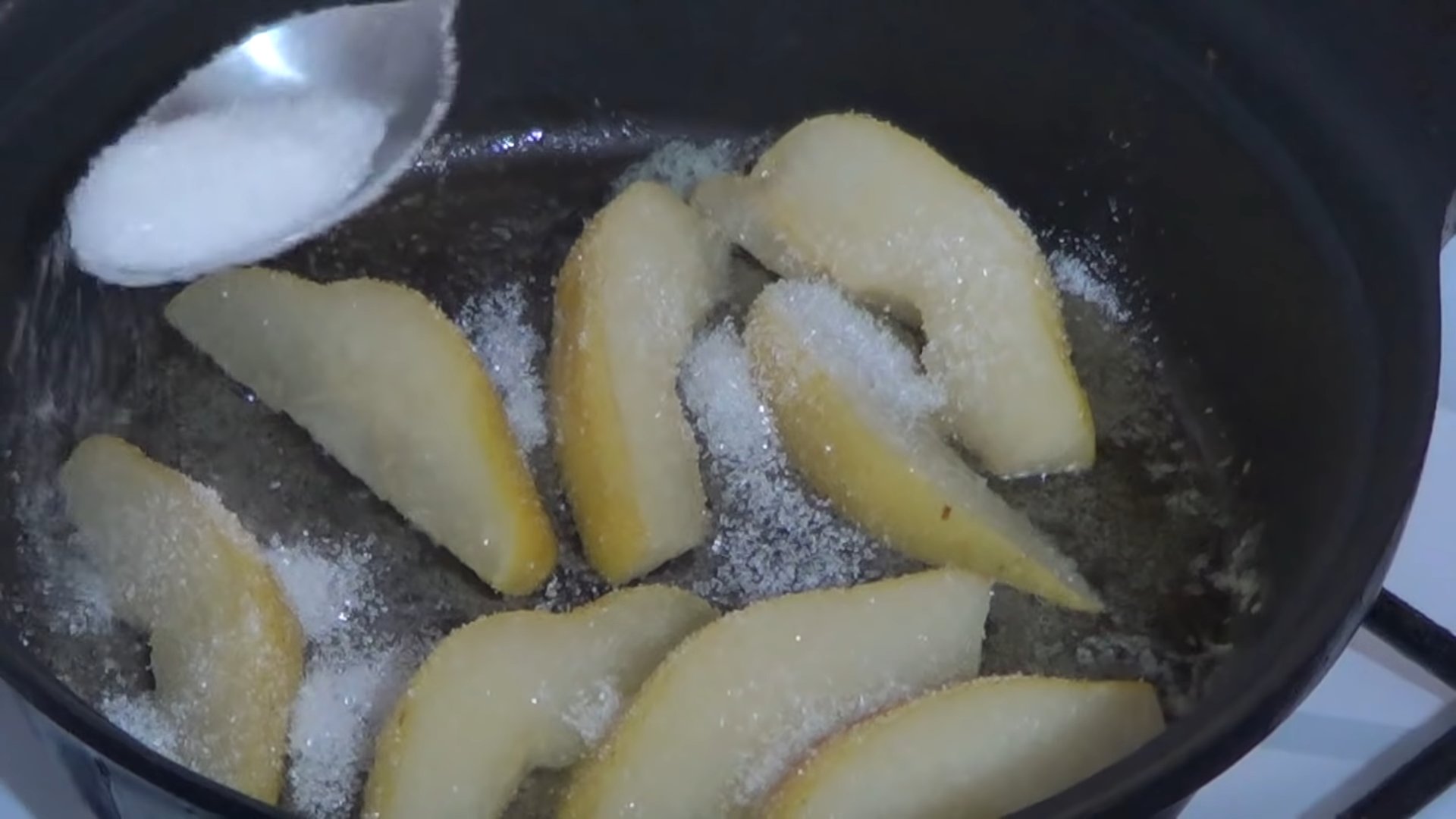 Opskrift - Karamelliserede pærer - Trin 9