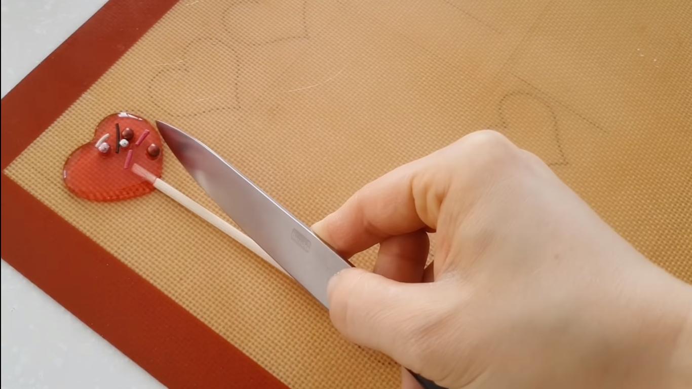 Ricetta - Cake Pops al caramello colorato - Fase 9