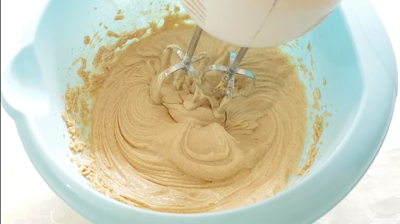 Recepta de pastís de pessic sense sucre amb mel - Pas 6