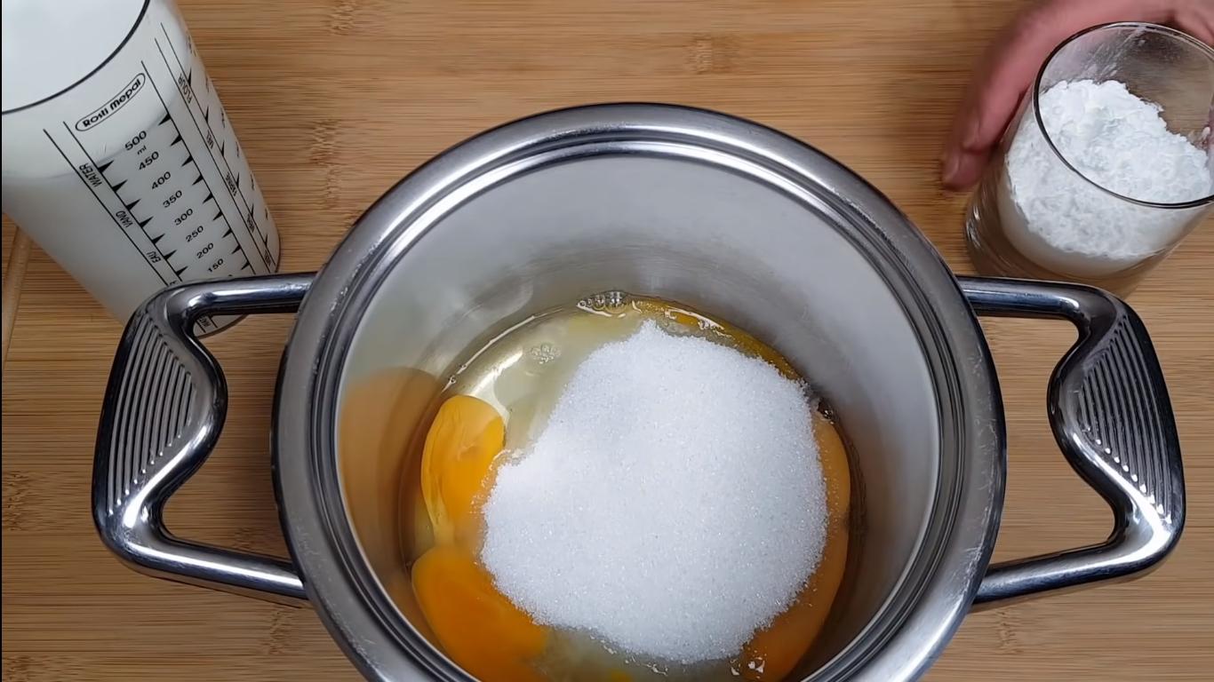 وصفة - كريمة "آيس كريم" لكعكة إسفنجية بالشوكولاتة - الخطوة 1