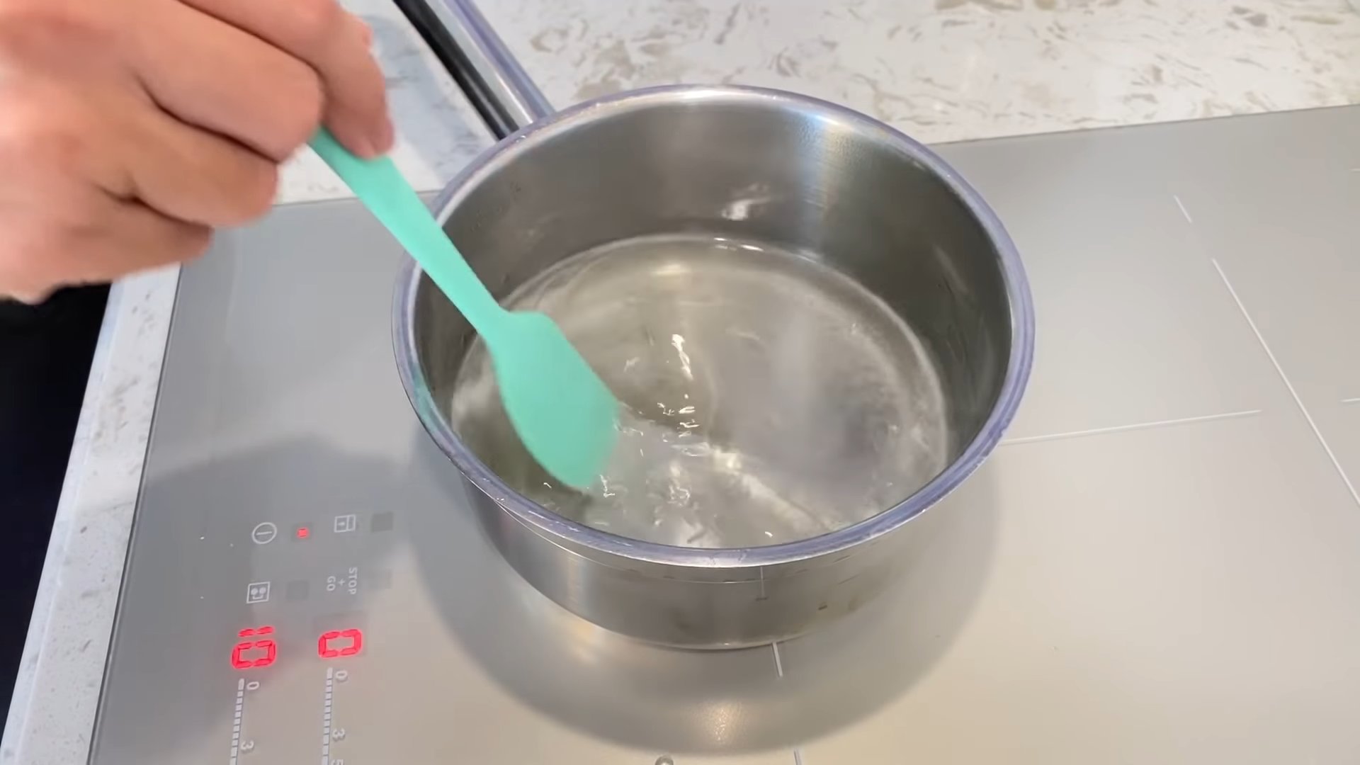 Opskrift - Karamelliserede nødder (mandler, hasselnødder, valnødder) - Trin 1