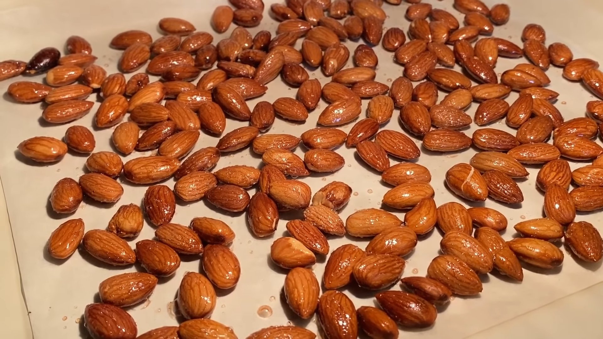 Opskrift - Karamelliserede nødder (mandler, hasselnødder, valnødder) - Trin 5