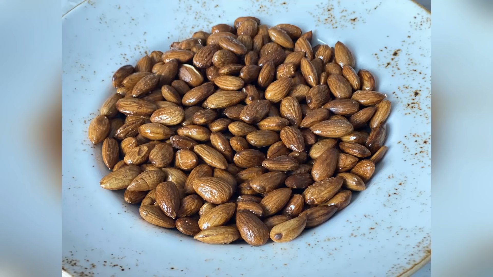 Opskrift - Karamelliserede nødder (mandler, hasselnødder, valnødder) - Trin 7