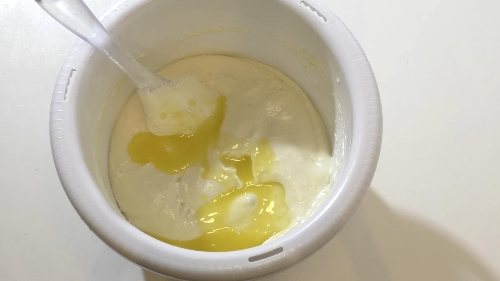 وصفة - كعكة الإسفنج بالفانيليا من إعداد الشيف آندي - الخطوة 6