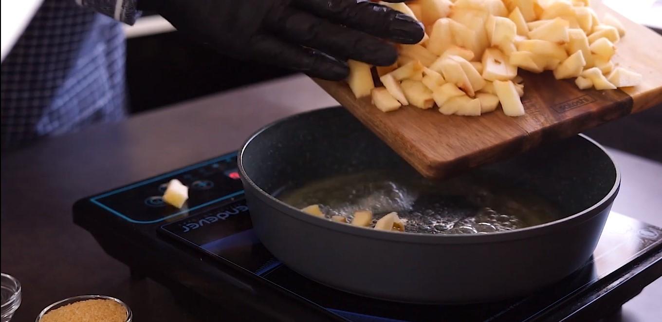 وصفة - تفاح مكرمل لحشو الفطائر - الخطوة 5