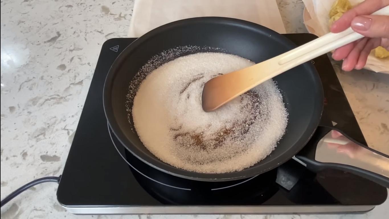 وصفة - موز مكرمل للكيك - الخطوة 11