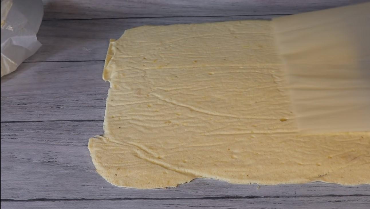 Opskrift - Japansk vaniljecreme-rullekage - Trin 10