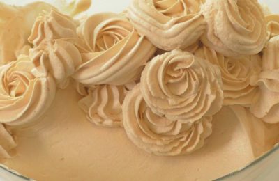 การตกแต่งเค้กคาราเมล - ขั้นตอนที่ 5