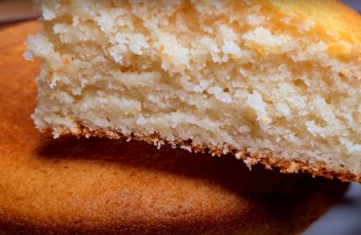 صورة لكعكة إسفنجية بدون بيض