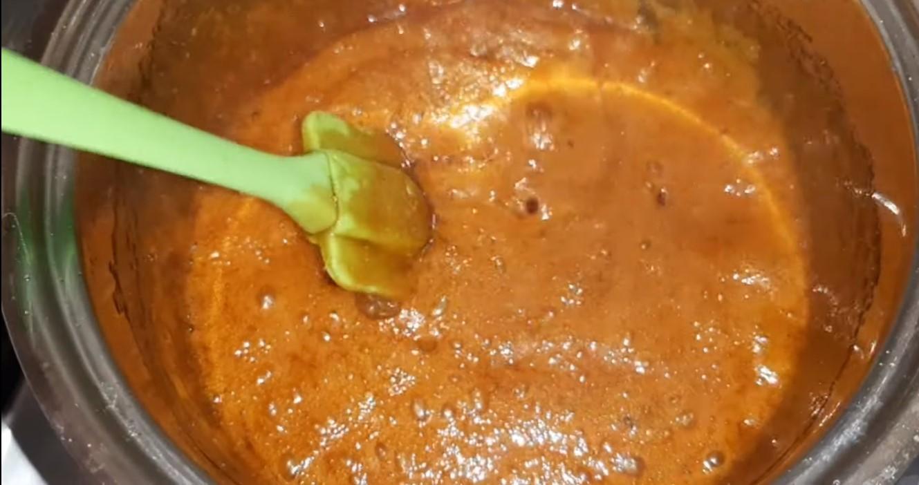 Recipe - Skillet Popcorn na may Sugar Caramel - Hakbang 9