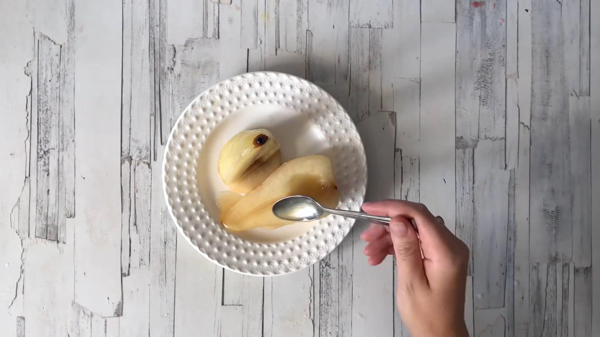 وصفة - كمثرى بالكراميل في المقلاة - الخطوة 7