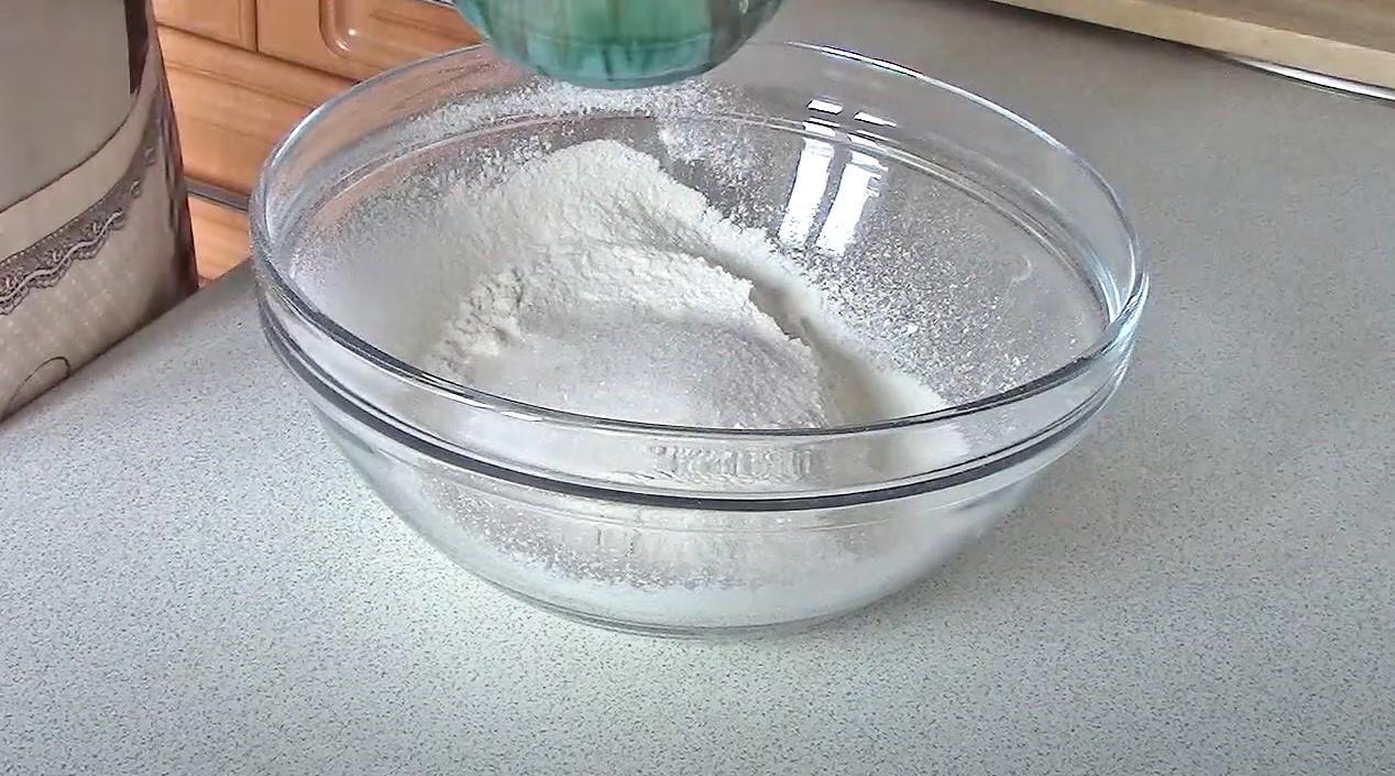 وصفة - كعكة إسفنجية للصيام مع الماء المعدني - الخطوة 2