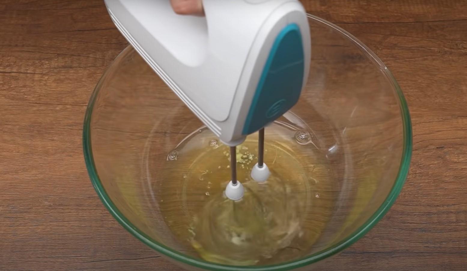 وصفة - وصفة بسيطة لكعكة بذور الخشخاش بخمسة مكونات - الخطوة 2