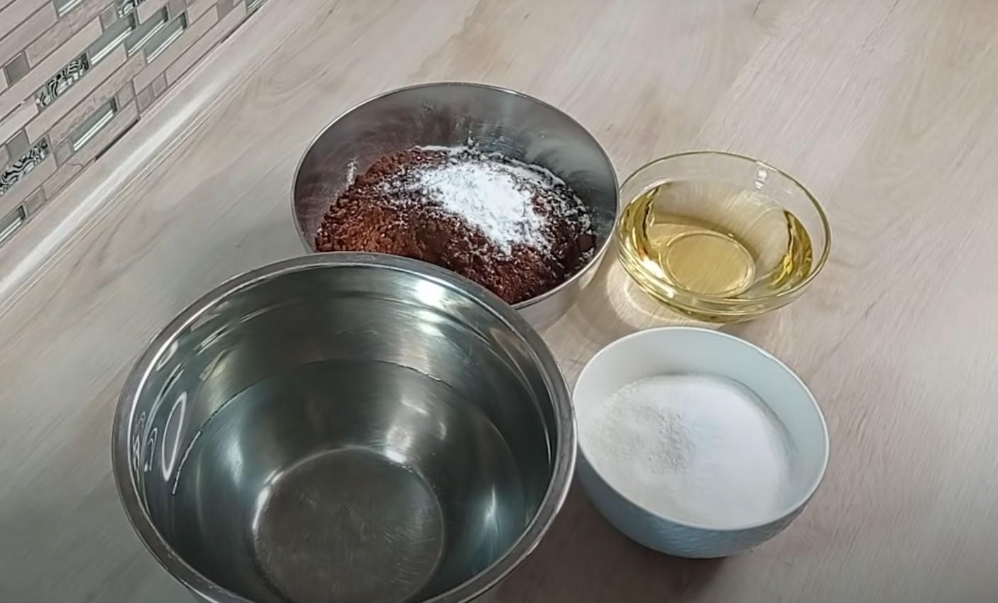 وصفة - كيكة إسفنجية بدون بيض بالماء - الخطوة 3