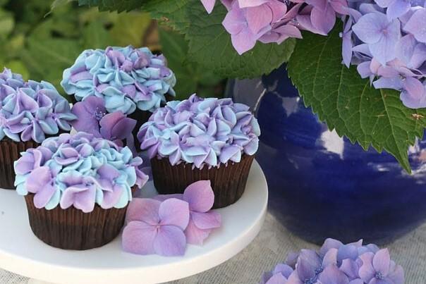 أفكار لتزيين الكب كيك - الزهور - صور