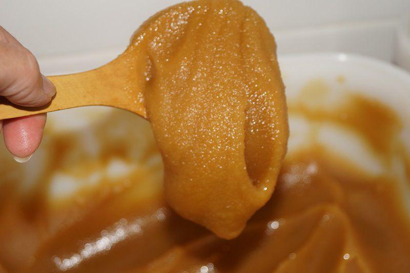 Tại sao caramel lại không thành công? Nó bị kết tinh rồi. - Ảnh